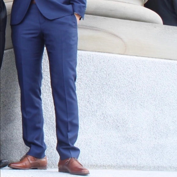 Blue Simons Semi Slim Suit - Picture 2 of 5